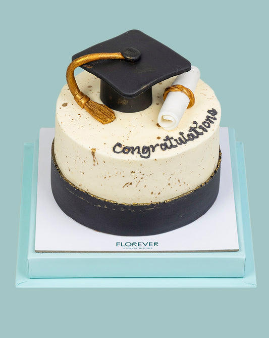 Classic Grad Cap Cake