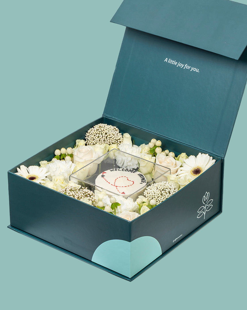 Welcome Back Cake Box