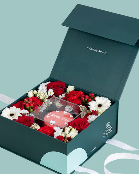 Red-White Cake Box